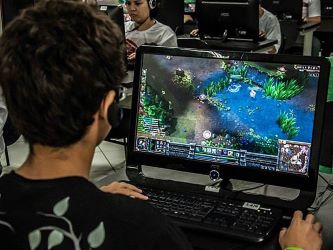 Esportes Eletrônicos League of Legends